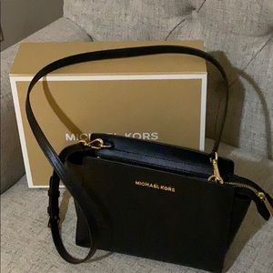 Michael Kors crossbody bag Selma Medium Saffiano